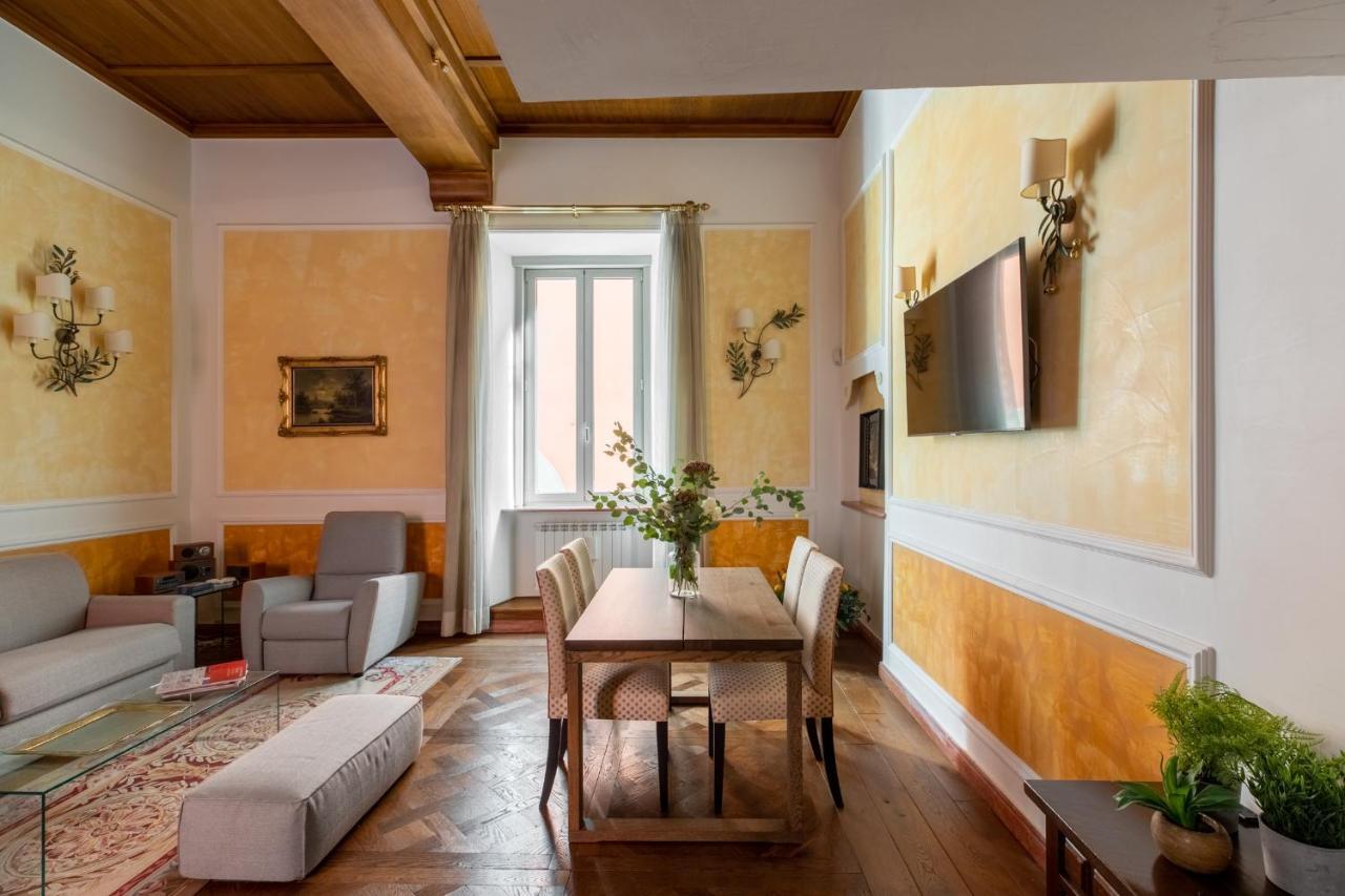 Iflat Elegant And Luxury Apartment Near Pantheon Рим Екстериор снимка